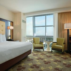 Premium Tower King Room